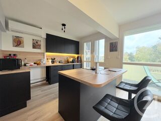vente Appartement - 5 pièce(s) - 96 m² Saint-Quentin (02100)