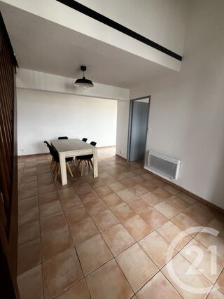  Appartement � louer 4 pi�ces 76 m�