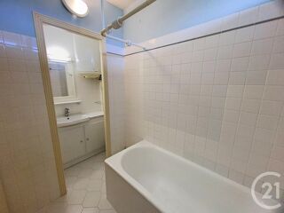  Appartement à louer 3 pièces 59 m²