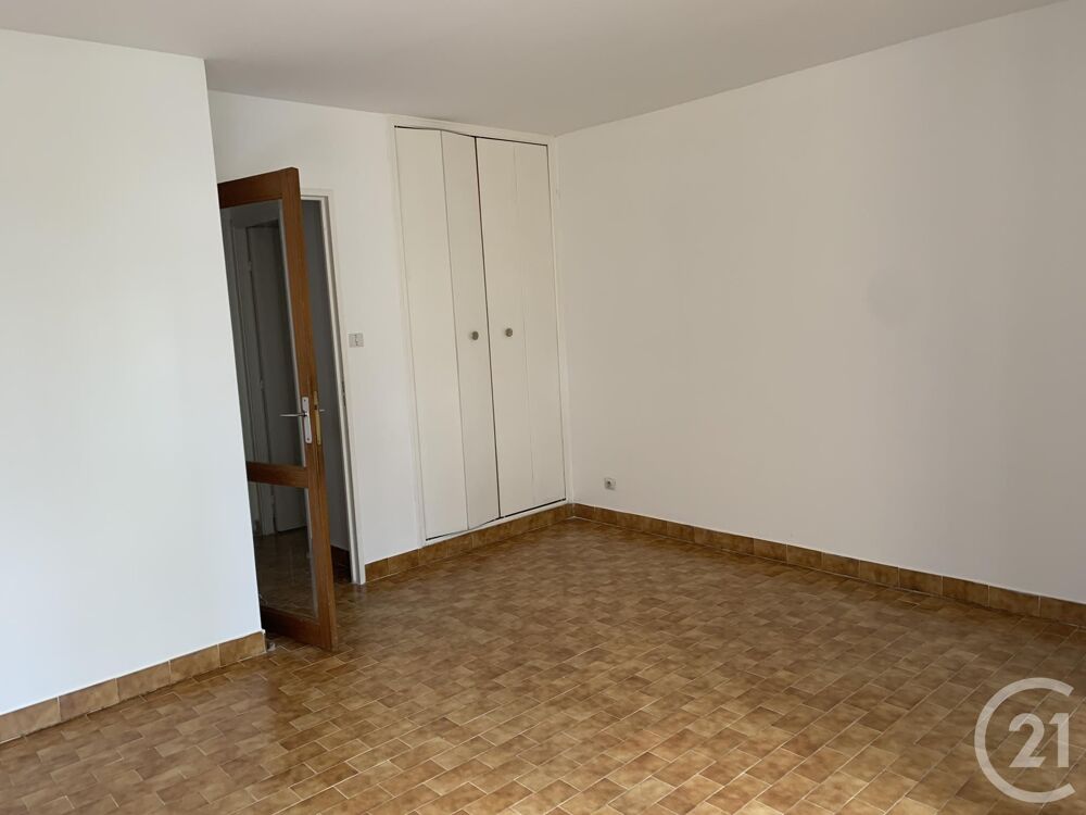 location Appartement - 1 pièce(s) - 27 m² Bagnols-sur-Cèze (30200)