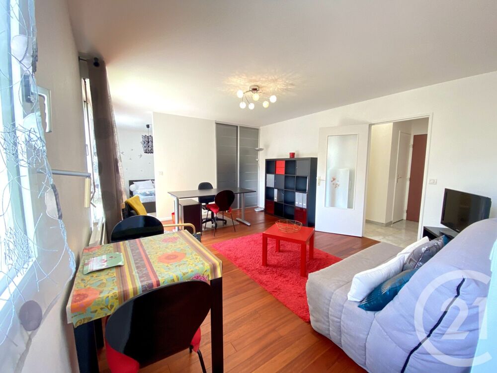 location Appartement - 2 pièce(s) - 43 m² Besançon (25000)