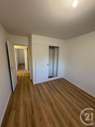  Appartement  vendre 4 pices 66 m