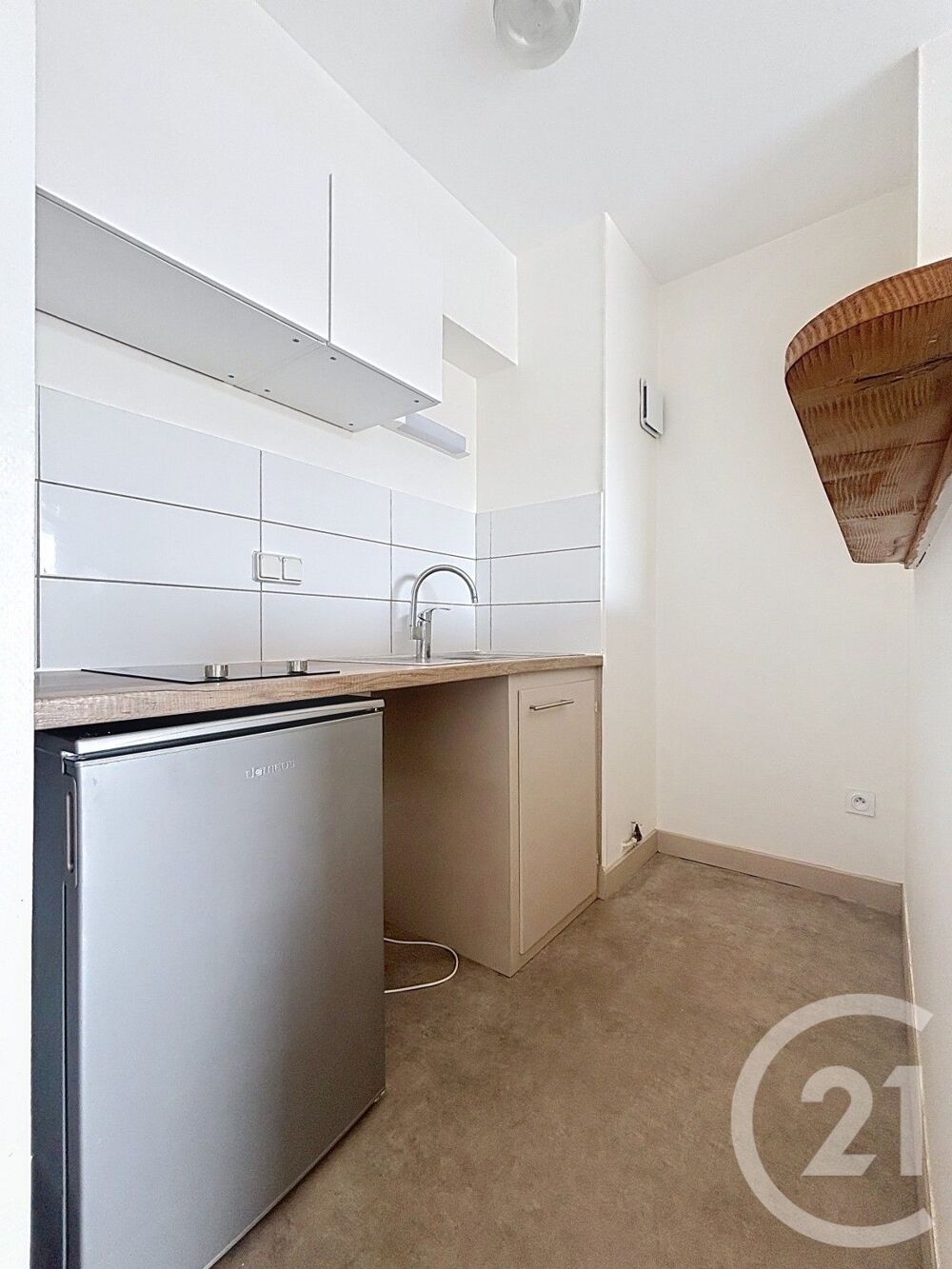location Appartement - 1 pièce(s) - 25 m² Lure (70200)