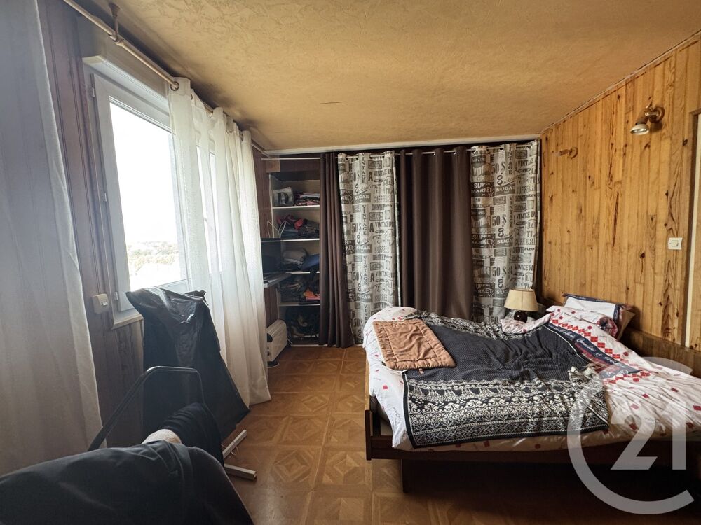 vente Appartement - 4 pièce(s) - 80 m² Saint-Quentin (02100)