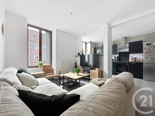  Appartement à louer 4 pièces 85 m²