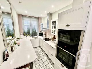  Appartement � vendre 5 pi�ces 181 m�