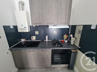  Appartement à louer 2 pièces 31 m²