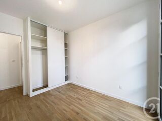 location Appartement - 3 pièce(s) - 58 m² Tours (37000)