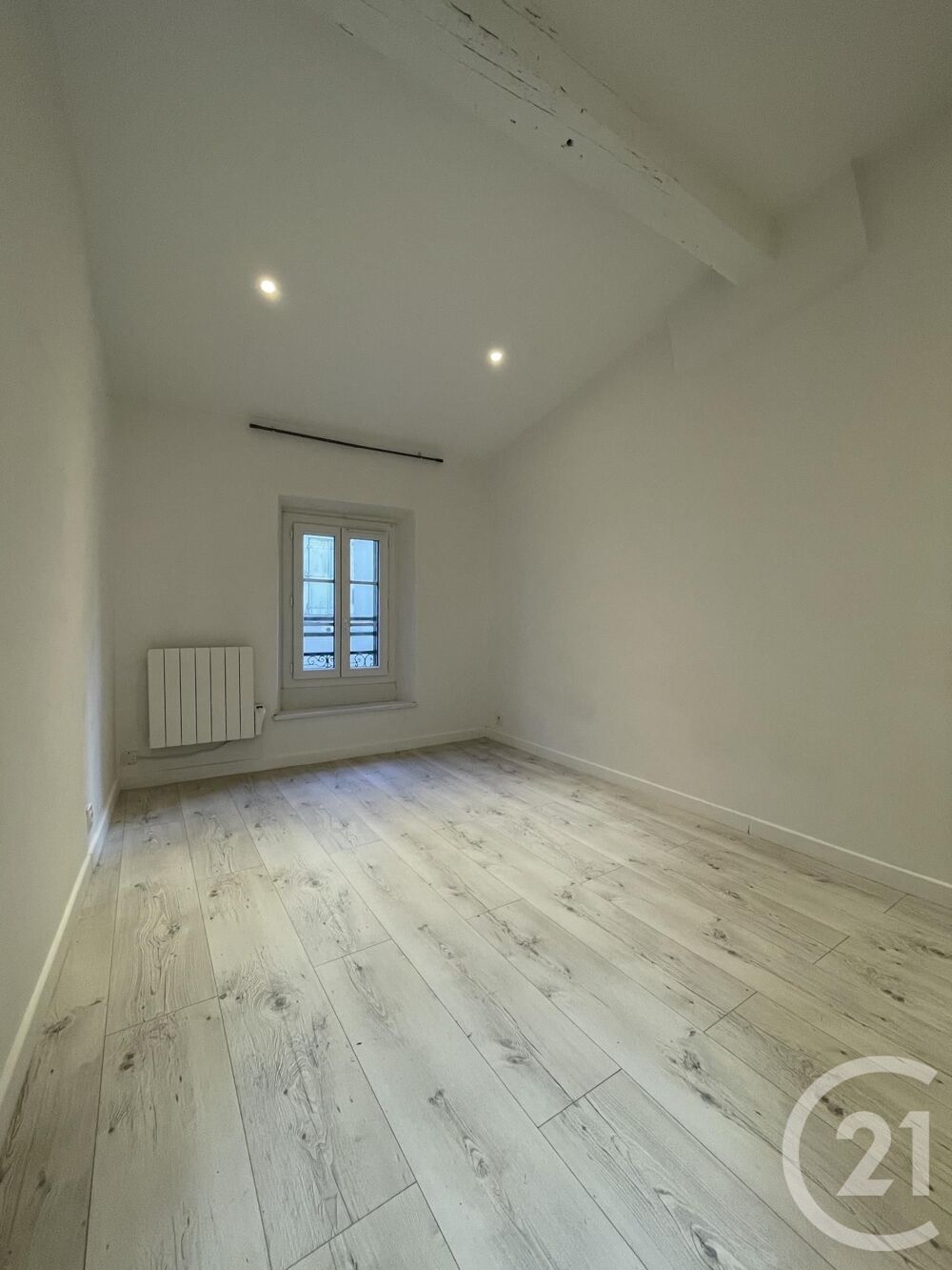 location Appartement - 4 pièce(s) - 77 m² Carcassonne (11000)