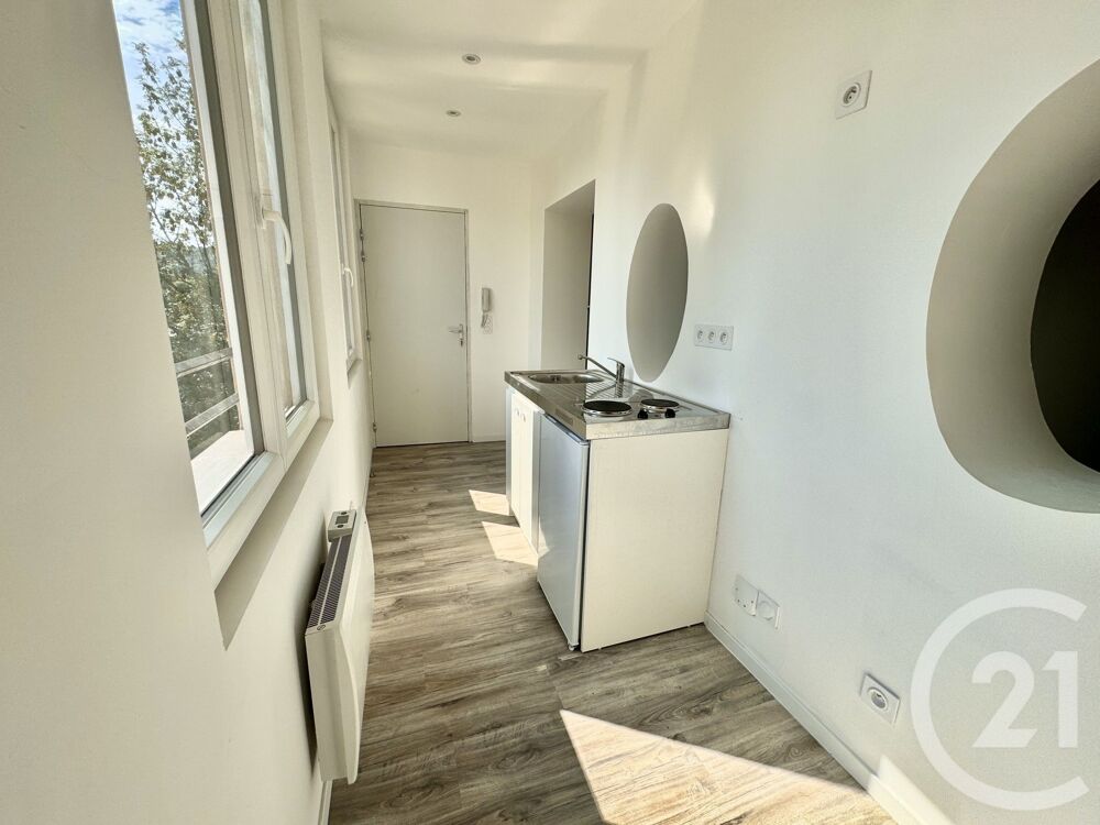 location Appartement - 1 pièce(s) - 26 m² Sainte-Suzanne (25630)
