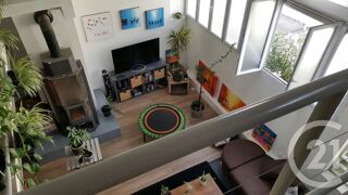  Appartement à louer 4 pièces 123 m²