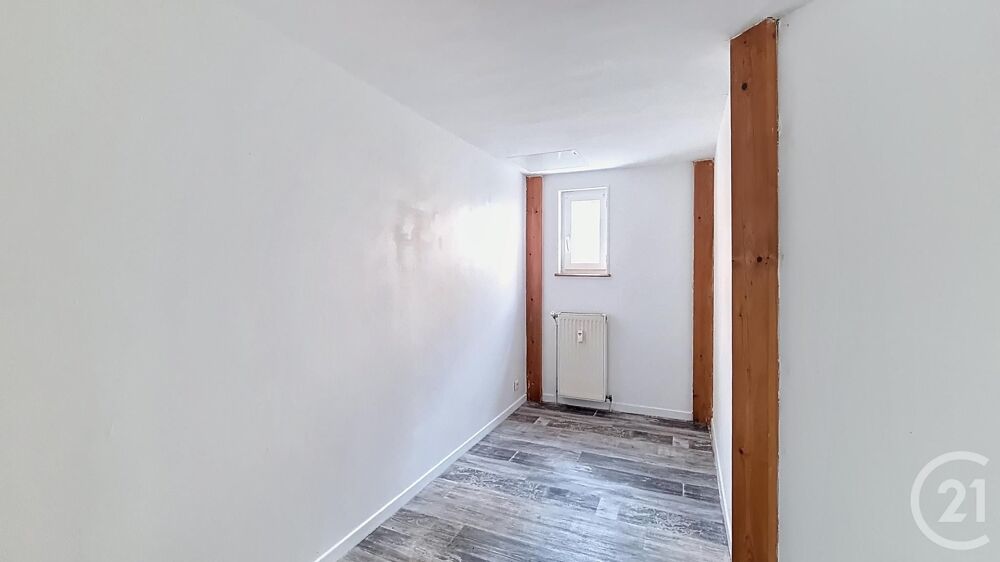 Au c½ur de Vesoul, cet appartement de 66m², vous accueil....