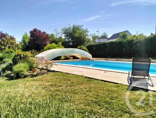 Maison à vendre 10 pièces 254 m²