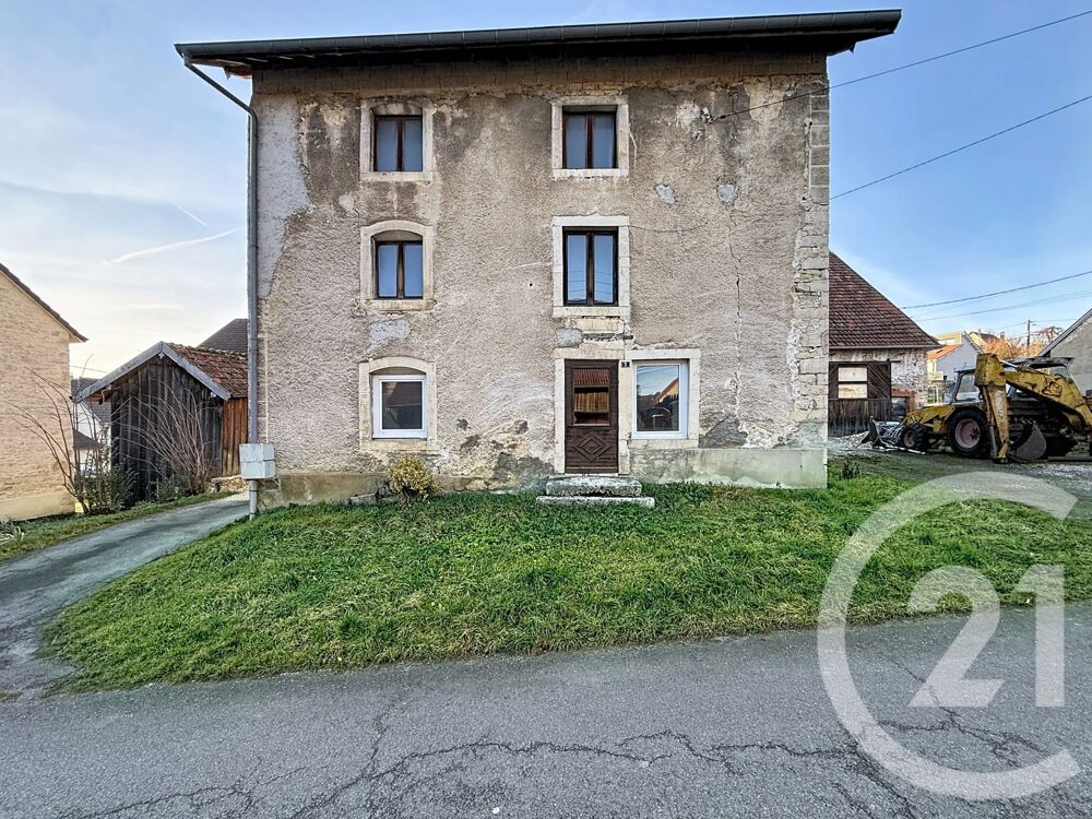 Nichée au c½ur Abbévillers, cette maison de 151m² offre ....