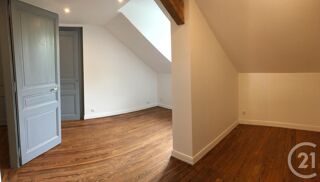  Appartement � louer 3 pi�ces 74 m�