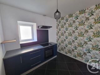  Appartement à louer 3 pièces 68 m²