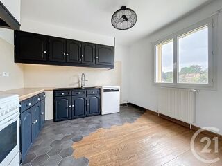  Maison � vendre 7 pi�ces 230 m�