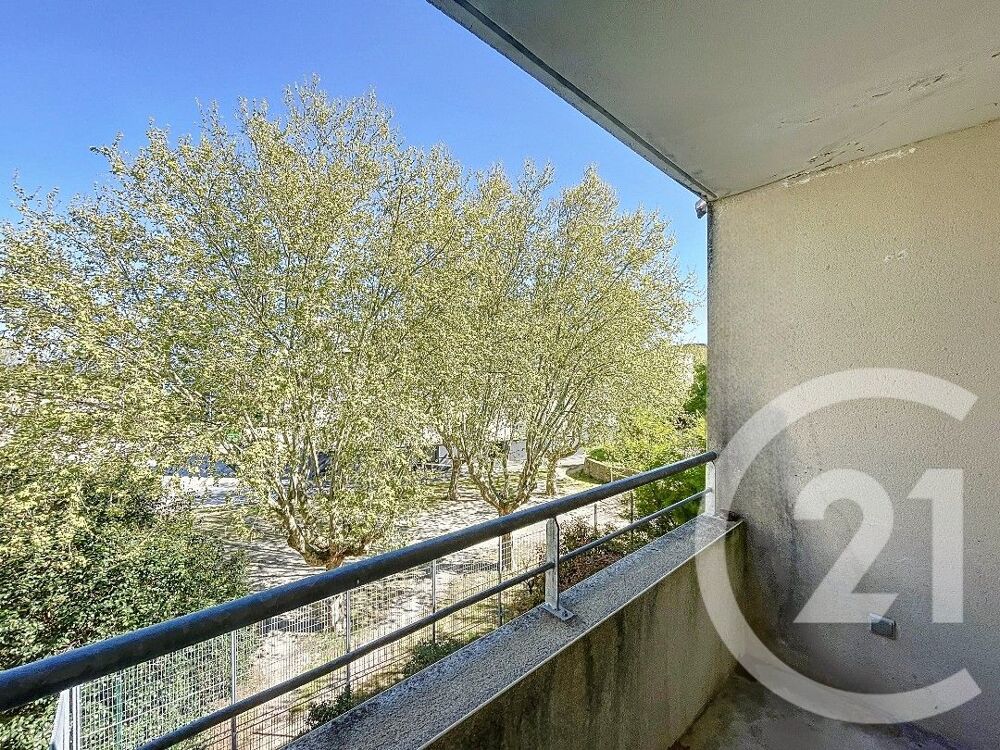 Vous recherchez un appartement T3 à louer à Bagnols-sur-....