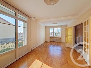  Maison  vendre 6 pices 181 m
