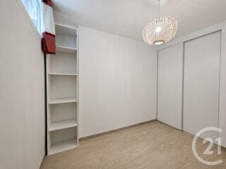  Appartement à vendre 2 pièces 65 m² Aix les bains
