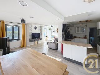  Maison à vendre 5 pièces 213 m²