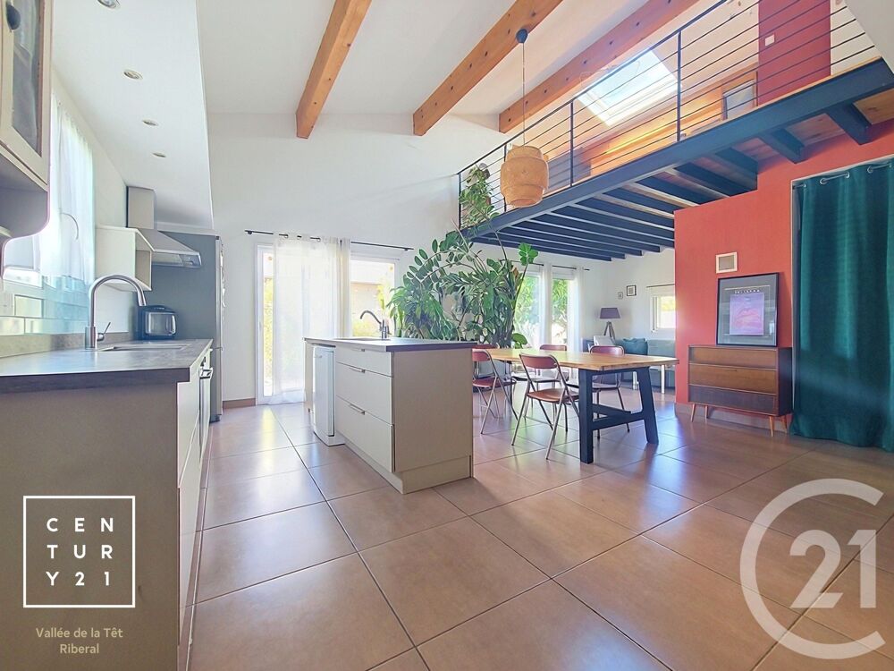 A VENDRE : VILLA 3 FACES AVEC PISCINE ET 3 CHAMBRES ....