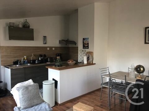   Location Appartement Appartement - 3 pièce(s) - 75 m²