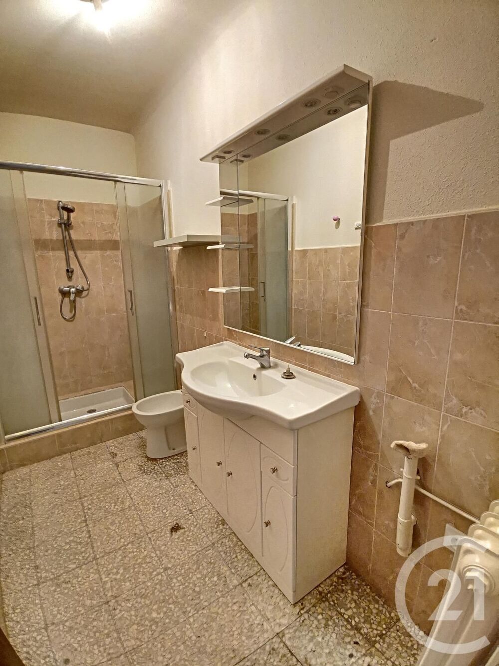 location Appartement - 3 pièce(s) - 70 m² Elne (66200)