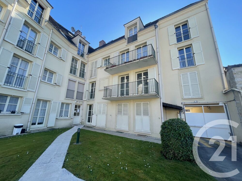 Appartement F2 avec balcon Centre-ville de Nemours ....