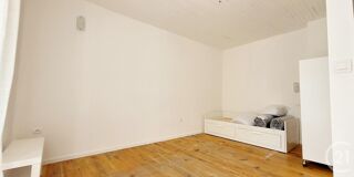  Appartement à louer 2 pièces 32 m²