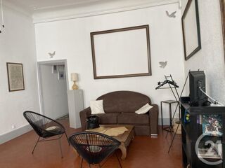  Appartement à louer 2 pièces 87 m²