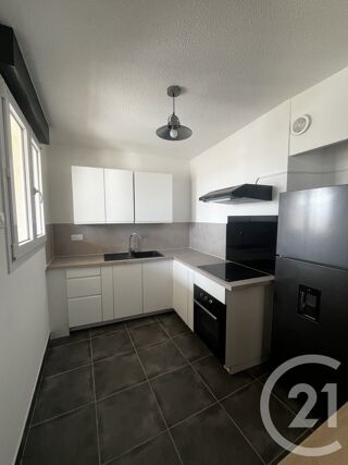  Appartement � louer 4 pi�ces 76 m�