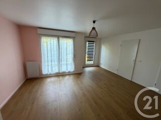  Appartement à louer 3 pièces 60 m²