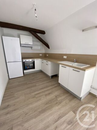  Appartement � louer 3 pi�ces 75 m� Delle