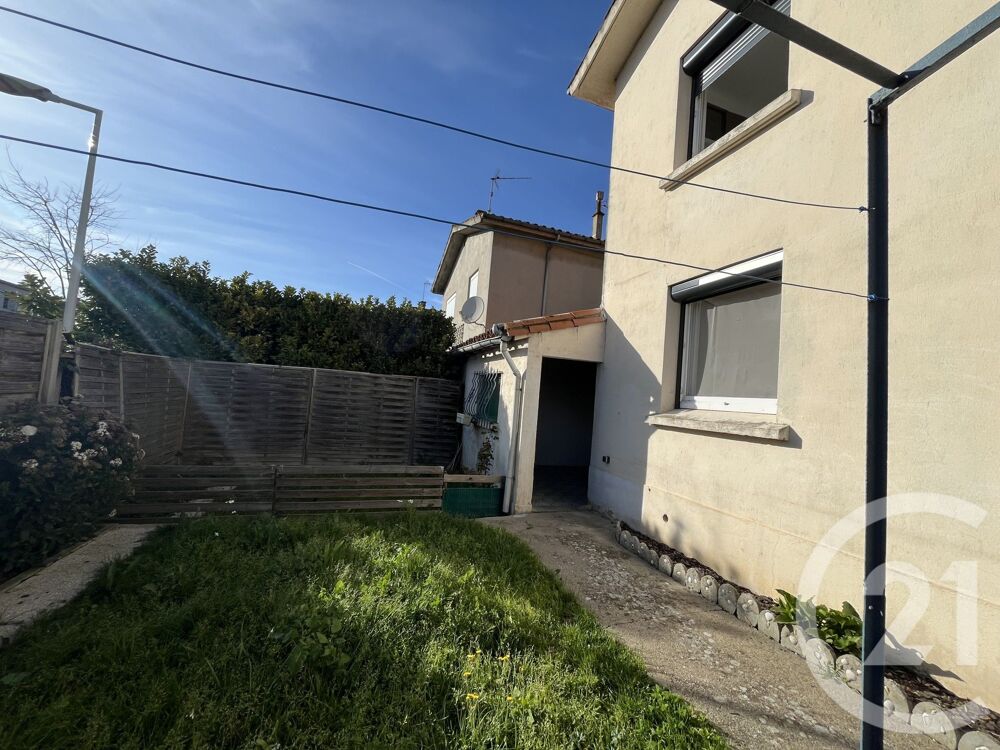 Venez découvrir cette maison entièrement refaite à neuf,....