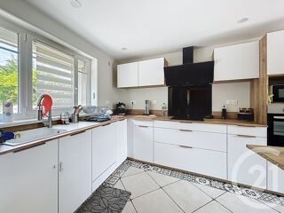  Maison � vendre 4 pi�ces 183 m�