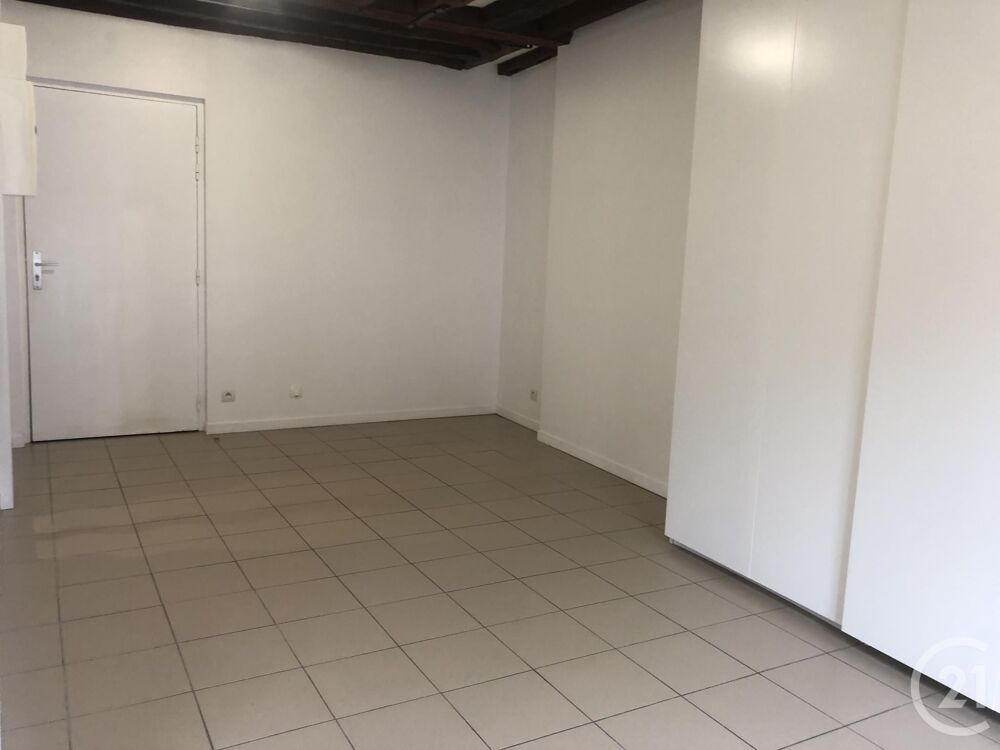 location Appartement - 2 pièce(s) - 42 m² Nemours (77140)