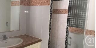  Immeuble � vendre 250 m�