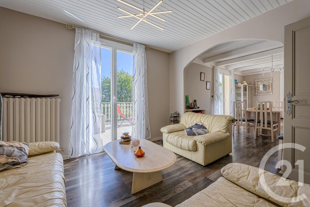 vente Maison - 5 pièce(s) - 220 m² Rumilly (74150)