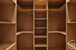  Appartement � vendre 5 pi�ces 191 m�