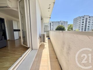  Appartement à louer 3 pièces 69 m²