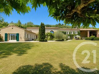  Maison à vendre 5 pièces 690 m²