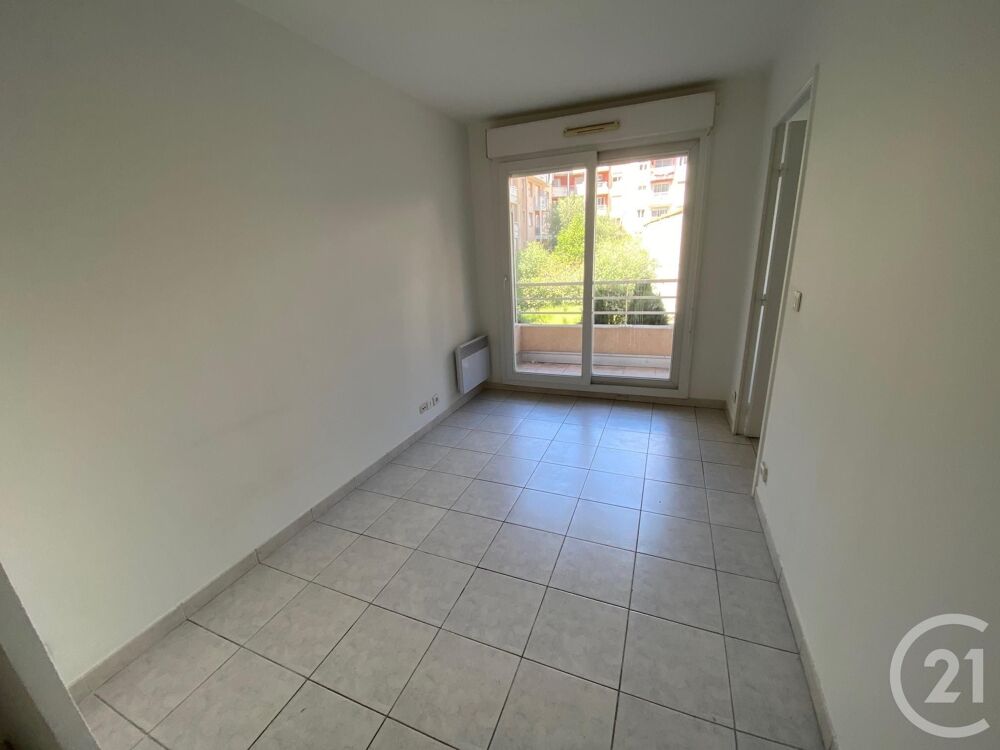 location Appartement - 2 pièce(s) - 25 m² Nice (06300)