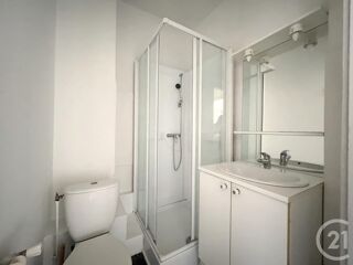  Appartement à louer 1 pièce 25 m²
