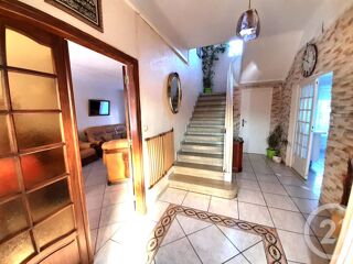  Maison � vendre 5 pi�ces 222 m�