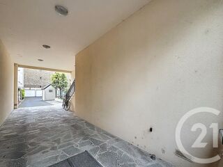  Immeuble � vendre 182 m�