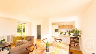  Maison � vendre 5 pi�ces 215 m�