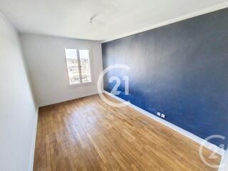  Appartement à louer 3 pièces 80 m²