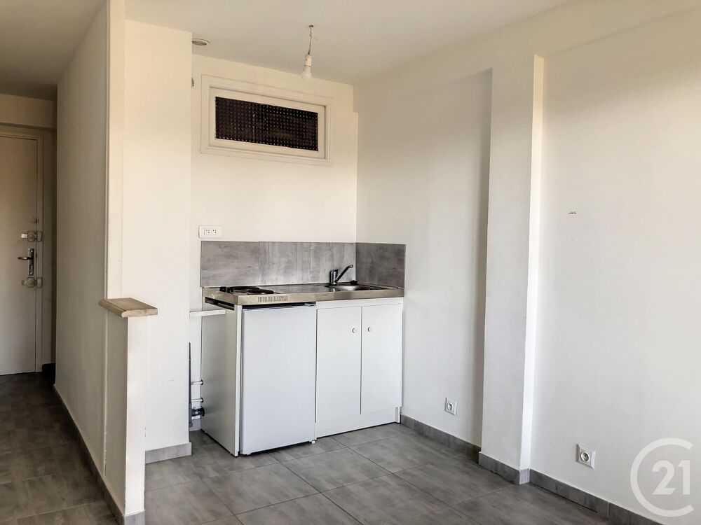 location Appartement - 1 pièce(s) - 18 m² Mandelieu-la-Napoule (06210)
