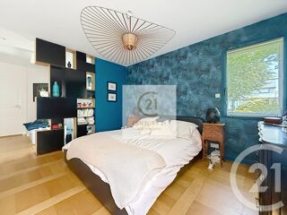  Maison à vendre 8 pièces 221 m²
